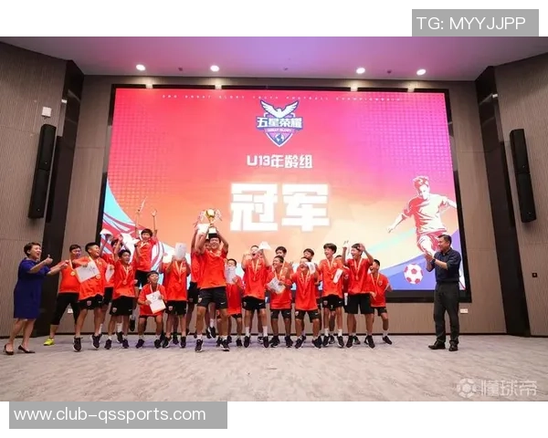 河南省足球赛精彩纷呈各地球队齐聚一堂争夺冠军荣耀